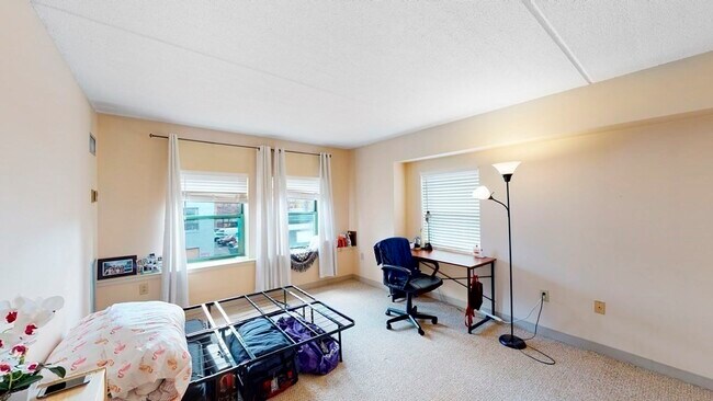 137 Peterborough St unit 3, Boston, MA 02215 - photo 2