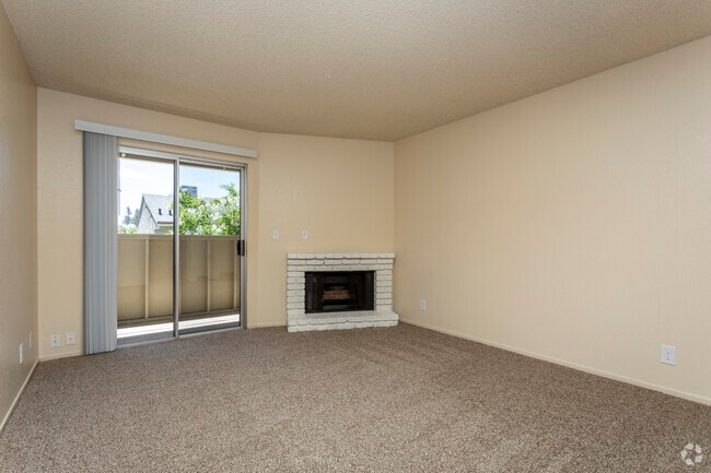 Merit Manor, Clovis, CA 93612 - photo 5