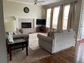 13846 W 154th Terrace, Olathe, KS 66062