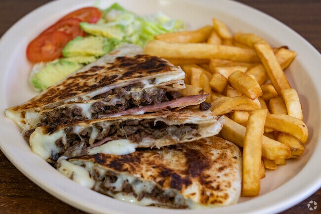 Los Ab's Restaurants serves multiple delicious Mexican dishes.