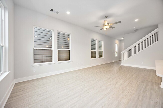 3105 La Latina Dr unit 36809833, Houston, TX 77047 - photo 7