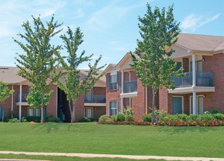 140 Royal Dr, Madison, AL 35758