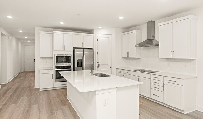 1553 Oak Springs Dr, Columbia, TN 38401 - photo 7