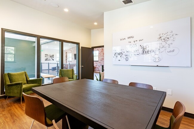 Commons at Sawmill, Flagstaff, AZ 86001 - photo 5