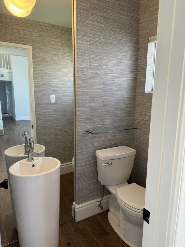 Well-appointed guest bathroom