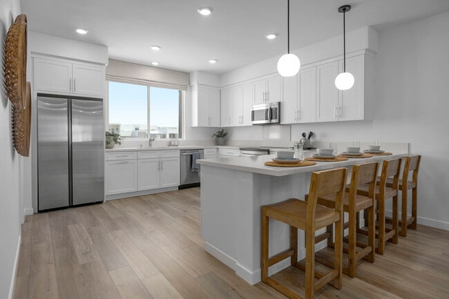 Valencia - Iris, Plan 1987 Modeled unit 36631896, Stevenson Ranch, CA 91381 - photo 7