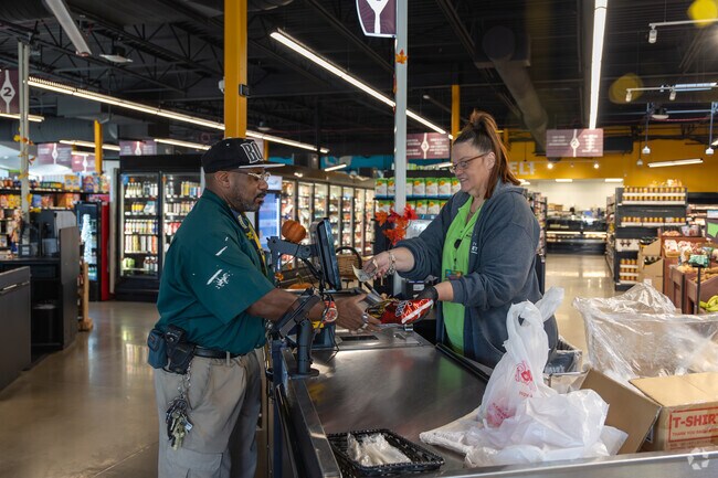 Gem City Market is a community-built co-op that offers fresh produce to Southern Dayton View.