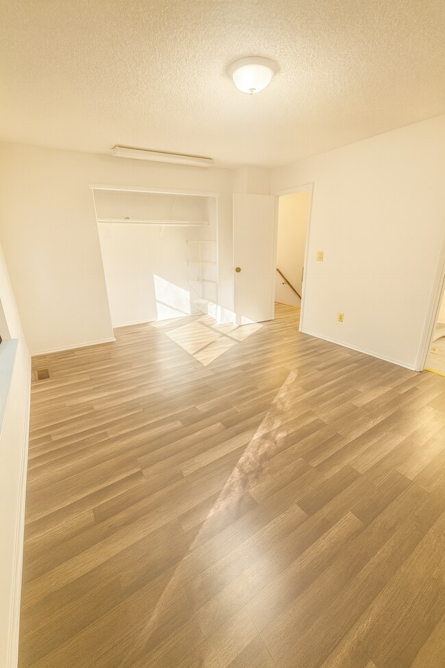 2 Cheshire Dr, Galloway, NJ 08205 - photo 4