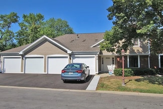 404 Sandalwood Ln Unit B1, Schaumburg, IL 60193