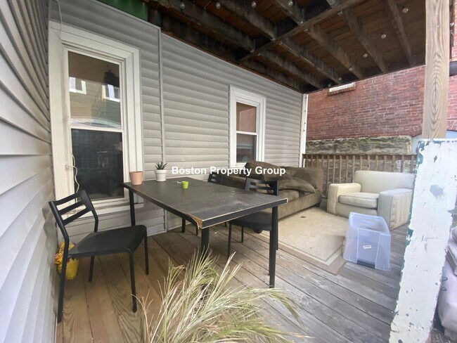 51 Calumet St unit 1, Roxbury Crossing, MA 02120 - photo 5