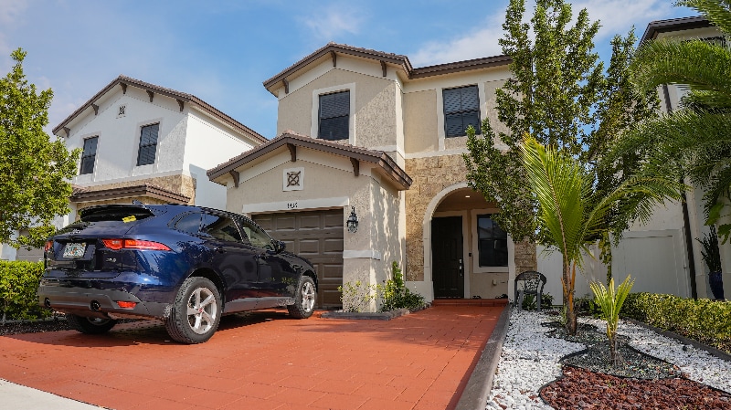 3436 W 110th St, Hialeah, FL 33018 - photo 1