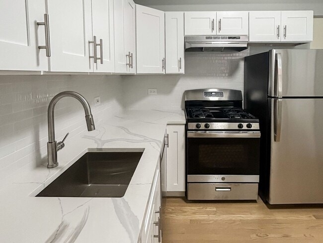 1940 W Winona St unit 1, Chicago, IL 60640 - photo 3