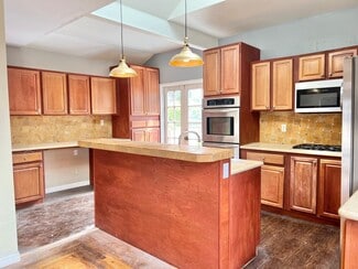 1390 Dwight Way, Berkeley, CA 94702