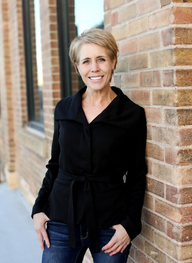 Gina Rowe