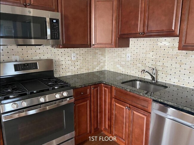 116 Morris Ave unit 1st FL, Long Branch, NJ 07740 - photo 6