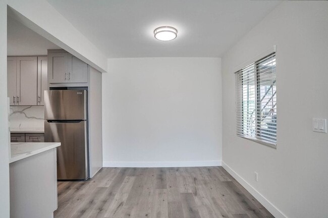 Secure, Stylish Property Near Leimert Park & Baldwin Hills, Los Angeles, CA 90008 - photo 6