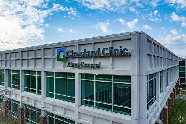 Cleveland Clinic is a non-profit academic medical center in Fairlawn.
