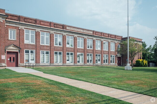 Schuyler Elementary is a public school on Forest St with a student-teacher of 11 to 1.