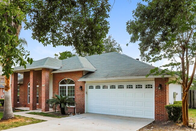 272 Village Green Ave, Saint Johns, FL 32259 - photo 3