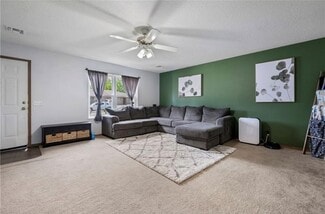 705 E Eastview Dr, Rogers, AR 72758
