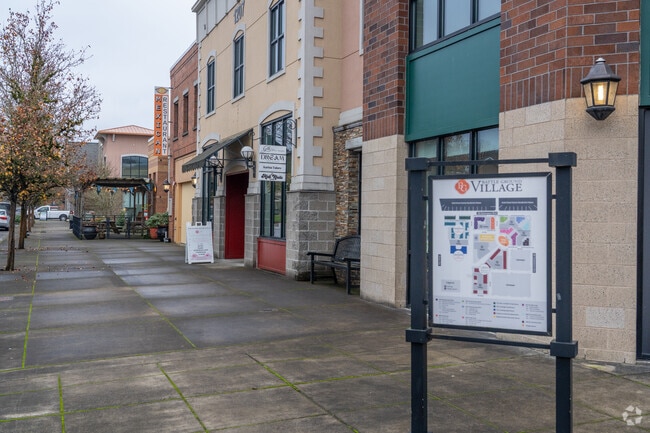 Battle Ground Village is a mixed-use shopping area that has your retail and restaurant need in Battle Ground.