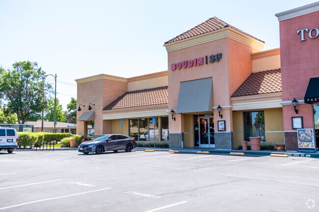Boudin Bakery is a great place to get some bread in the Bucknall area.