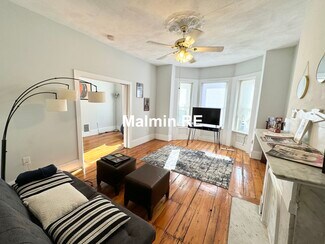 94 Mount Pleasant Ave Unit 2, Boston, MA 02119