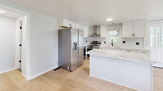 201 Hoyle Cir, Gastonia, NC 28052 - photo 2