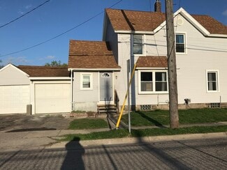 1301 Jerome St, Lansing, MI 48912