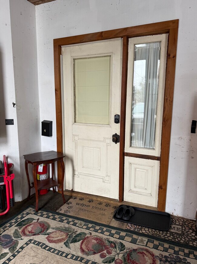 40 Main St, Limerick, ME 04048