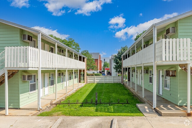 Rally - Free Parking Included, Champaign, IL 61820 - photo 6