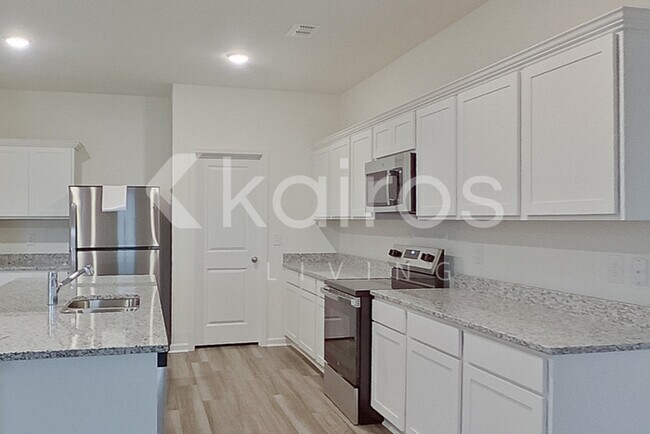 653 Castillo Dr, Loris, SC 29569 - photo 6