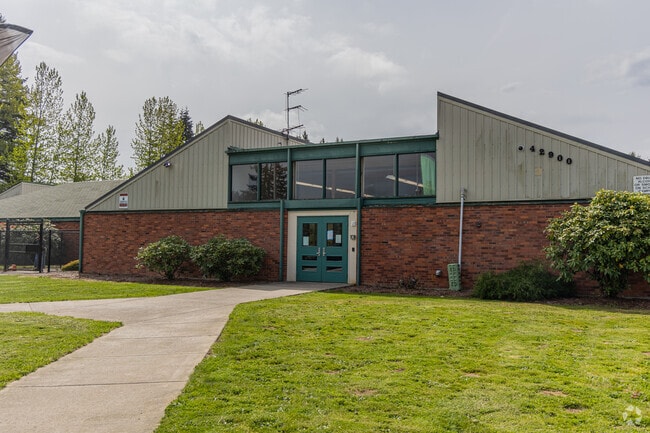 Firwood Elementary School serves grades 1-5 on SE Trubel Rd in Sandy.