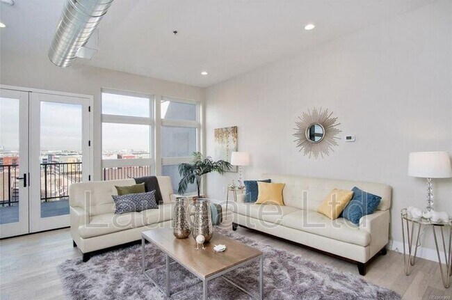 3198 Blake St unit 504, Denver, CO 80205 - photo 7