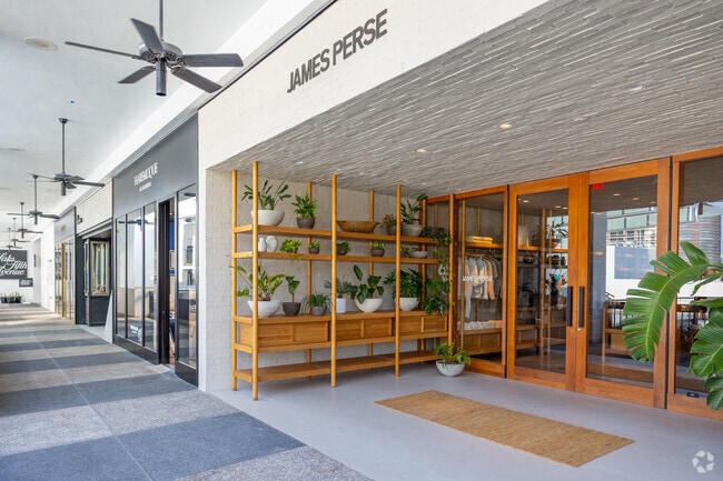 Elegant stores are welcoming you if you visit the Bal Harbour Shops