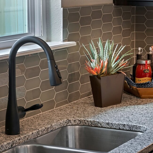 1380 Panther Preserve Pkwy unit 36335383, Jacksonville, FL 32221 - photo 4