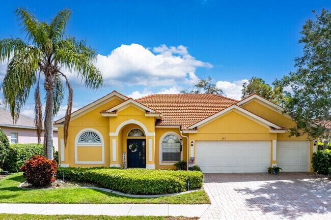 Osprey features brightly colored homes, true to Floridan character.