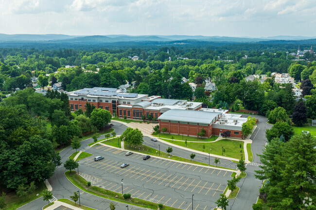 Easthampton High School is ranked #7,010 in the National Rankings.
