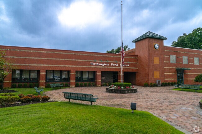 Washington Park School in Totowa teaches students in grades 4-8.