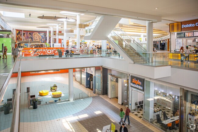 Westfield Plaza Bonita features a mix of retail, dining, and entertainment options.