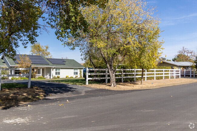 Homes in Whitley Gardens are pretty well spaced apart.