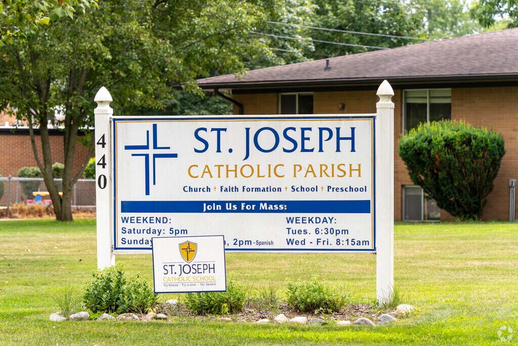 Kids are challenged to excel at St Joseph Catholic School.