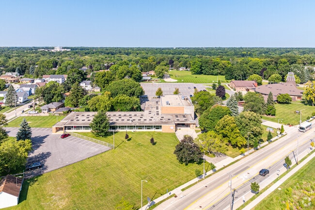 John Paul II Academy is a co-ed Christian elementary and middle school in Wustum Park.