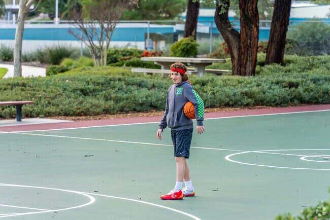 Catch a game of basketball at the Ruth Hardy Park, just outside of the Oasis del Sol community.