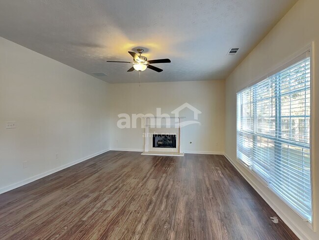 2961 Belfaire Lake Dr, Dacula, GA 30019 - photo 7