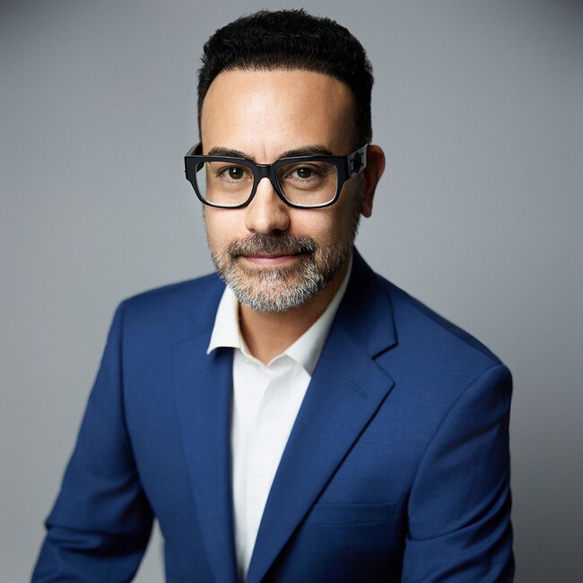 Agent Photo