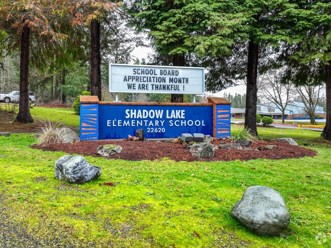 Shadow Lake Elementary School