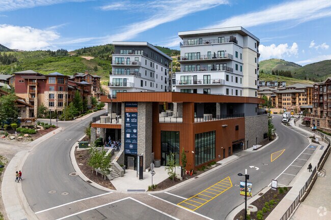The Colony at White Pine Canyon is near plenty of retail and restaurants.