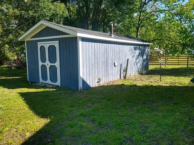 306 Moore St, Clayton, NC 27520 - photo 6