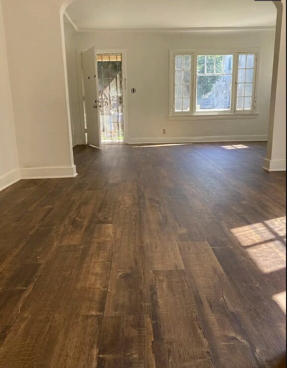 3321 Oakhurst Ave, Los Angeles, CA 90034